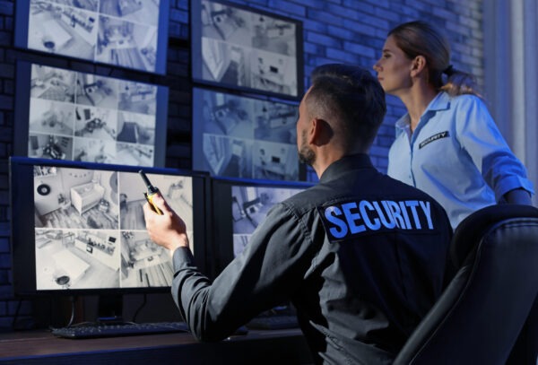 Fingerprinting for Security Guards: Everything You Need to Know 14 Fingerprinting for Security Guards live scan fingerprinting background check